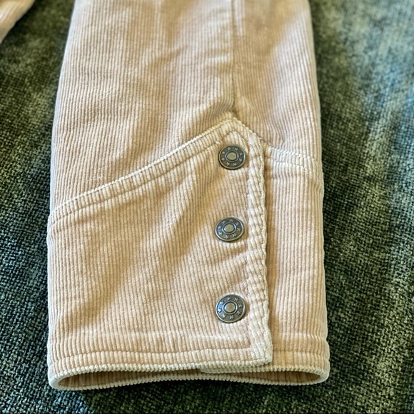 Vintage A.M.I. Tan Corduroy Jacket - Picture 4 of 11